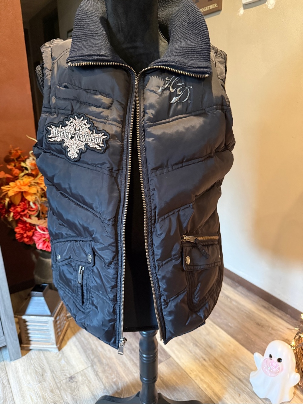 Harley-Davidson Black Quilted Puffer Vest with Embroidered Badge